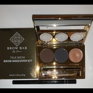 Brow Kit & Brow Pen- NEVER BEEN USED